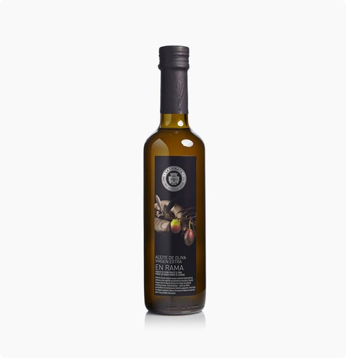 Extra virgin olive oil in branch 500 ml la chinata