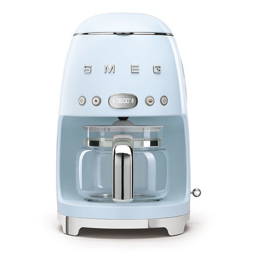 Smeg Retro Drip kaffemaskine i pastelblå