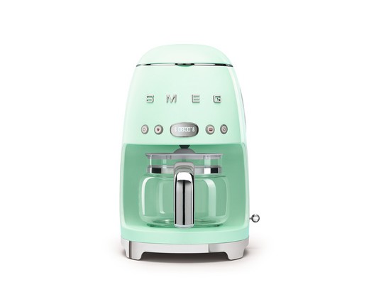 Smeg Retro druppelkoffiezetapparaat in pastelgroen