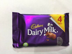 Chocolate ao leite Cadbury 4 unidades 117 grs