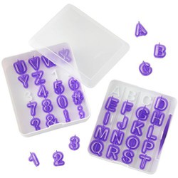 Koekjes uitsteker set letters en cijfers set 41 delig wilton