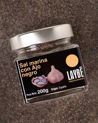 Tarro cristal Sal marina con ajo negro Laybé Especies Gourmet 200g