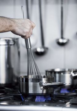 Frusta Extra Professionale 8 - 35 Cm Inox Lacor