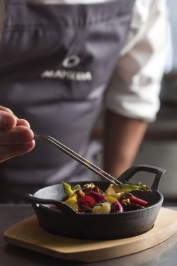 Caçarola de Ferro Fundido Magma com Diâmetro da Base 18 Cm Lacor