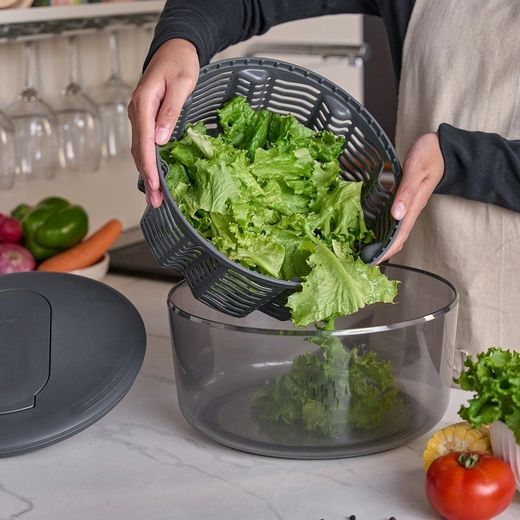 Centrifugadora de ensaladas mediana swift dry Zyliss