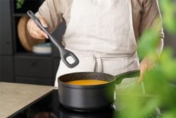 Cuchara mezcladora cuadrada de cocina Zyliss