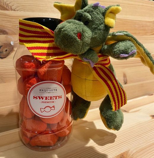Dragon sant jordi 18 cm con bote golosinas