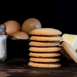 Biscoitos Asturianos Manteiga Astur Tierra 250 grs Lata Metálica