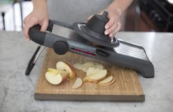 Professionell mandolin kock 2.0 21 skär oxo bra grepp