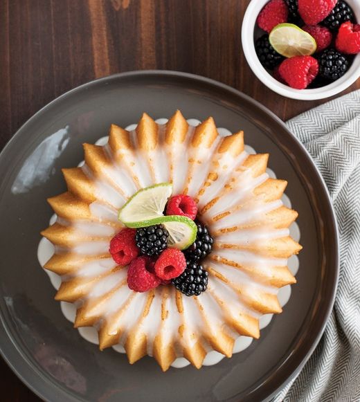 Molde para pastel brilliance bundt 1,2 l 5 tazas Nordic Ware