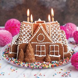 Molde para pastel casa ginger bundt Nordic Ware