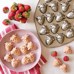 Molde para pastel fresas bitelets Nordic Ware