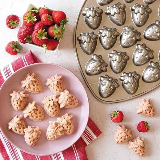Molde para pastel fresas bitelets Nordic Ware