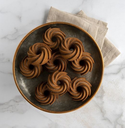 Molde para pastel heritage bundtlette gold Nordic Ware