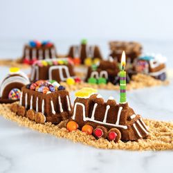 Molde para pastel train Nordic Ware