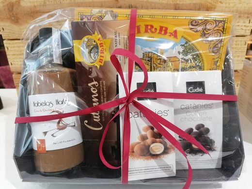 Premium gourmet products pack