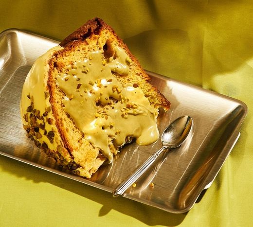 Panettone de Pistacho con Crema de Pistacho 750 grs Caja Metálica Le Creazione di Giulia