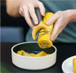 Pelador de cocina maíz Zyliss