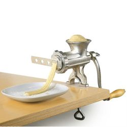 Χειροκίνητος μύλος κρέατος Westmark 8G