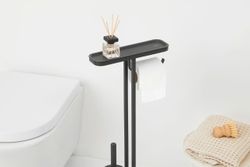 Portarrollo con estante y escobillero Mineral Infinite Gris Brabantia