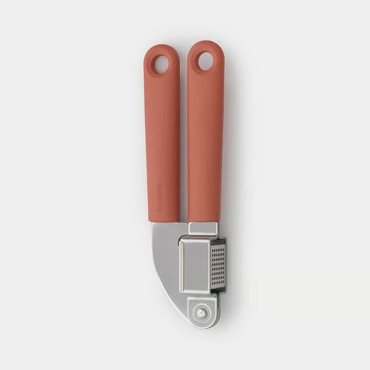 Prensador de ajos Terracotta Pink Brabantia