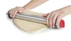 Rolo de massa de aço inoxidável com anéis 34cm Lacor