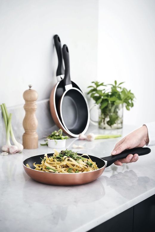 Patelnia Garinox 24 cm Lacor