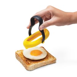 Set 2 Anillos para Huevos Flegg Amarillo Dreamfarm